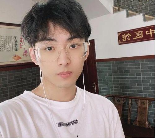 赖神吃瓜大会,揭秘娱乐圈幕后故事