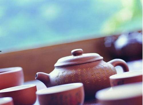 翩若惊鸿吃瓜茶壶,揭秘网络热词背后的文化现象