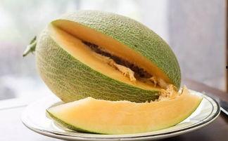 吃哈密瓜堵嗓子