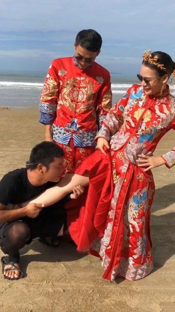 新郎发脾气吃瓜,吃瓜解忧背后的情感纠葛