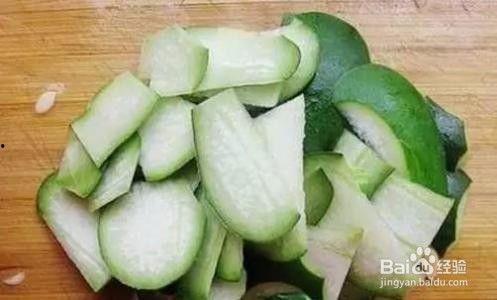 汾阳吃瓜事情经过,一场网络热议背后的真相揭秘