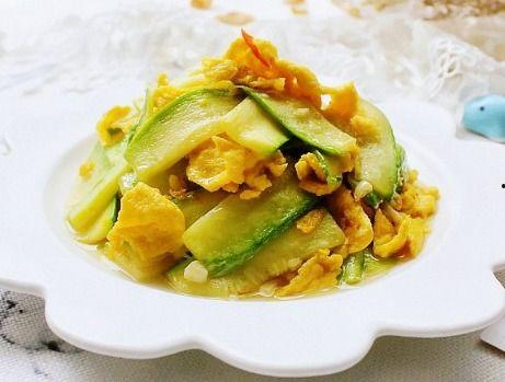 婴儿吃冬瓜还是吃角瓜,冬瓜与角瓜的营养对比