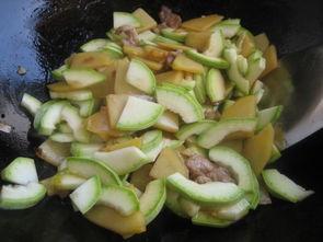 有疤吃角瓜,角瓜护肤新体验