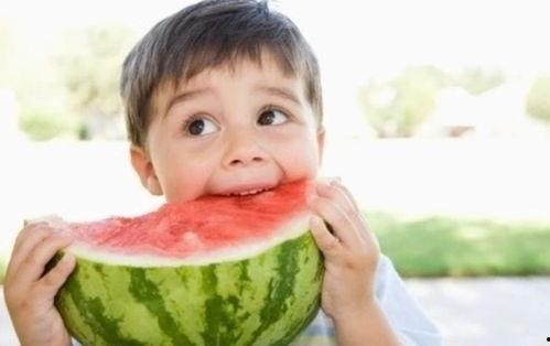 吃瓜小熊y,揭秘娱乐圈那些不为人知的幕后故事