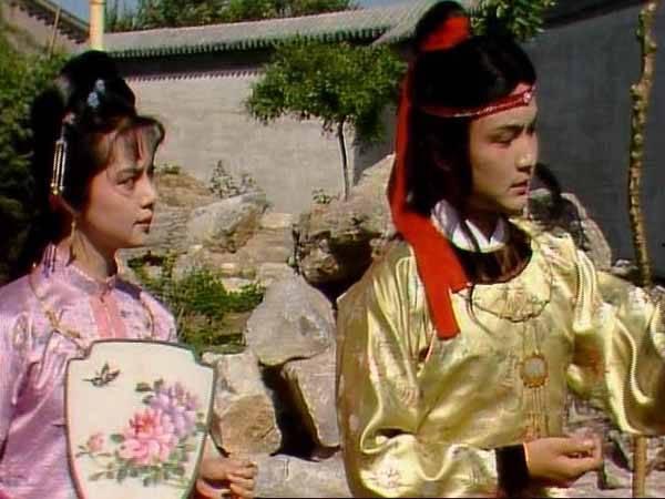 薇夫人吃瓜茉莉,一场吃瓜盛宴的甜蜜邂逅